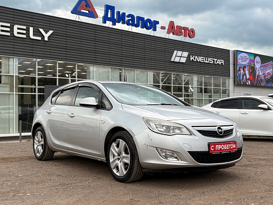 Opel Astra Enjoy, 2011 года, пробег 182000 км