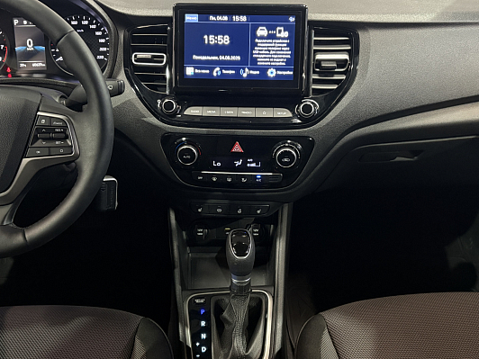 Hyundai Solaris Elegance + Prestige + Style, 2021 года, пробег 60000 км