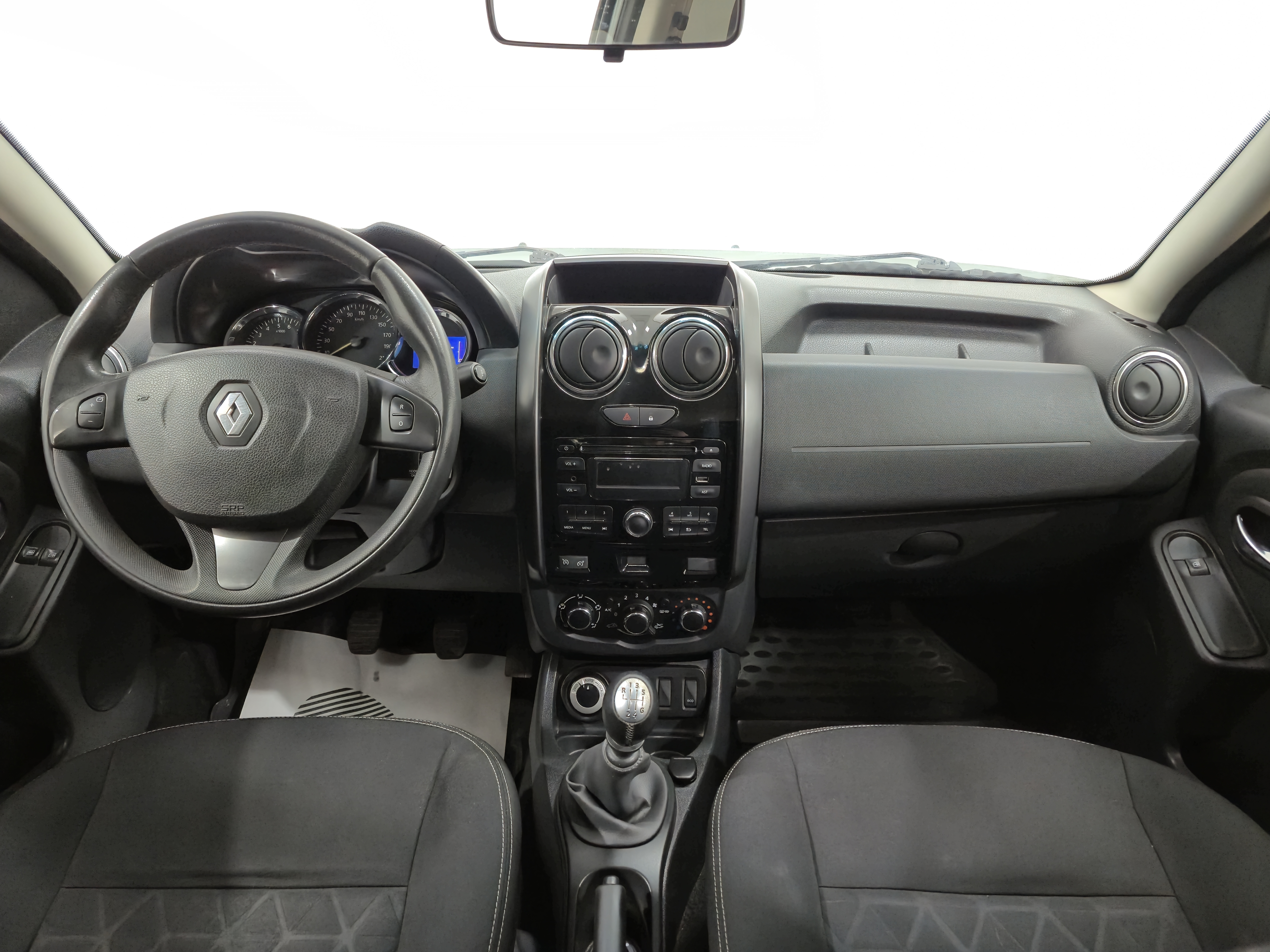 Renault Duster Privilege, 2016 года, пробег 159483 км