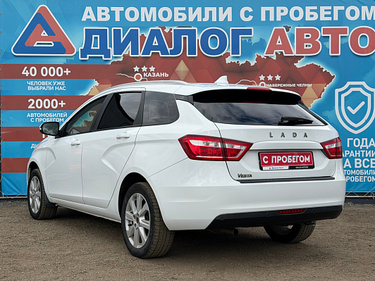 Lada (ВАЗ) Vesta Luxe, 2021 года, пробег 172898 км