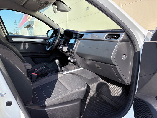 Renault Arkana Drive, 2021 года, пробег 75000 км