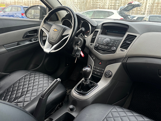 Chevrolet Cruze LS, 2010 года, пробег 255600 км