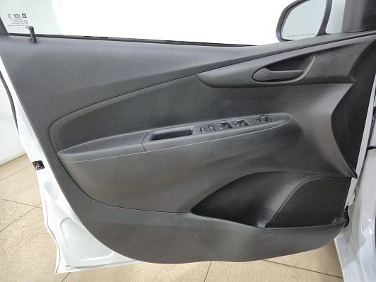 Chevrolet Spark, 2017 года, пробег 132043 км