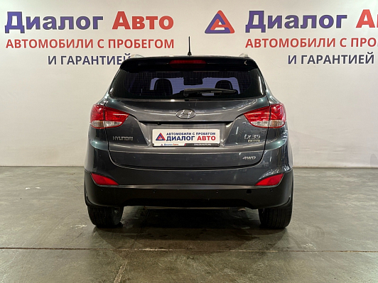 Hyundai ix35, 2011 года, пробег 242000 км