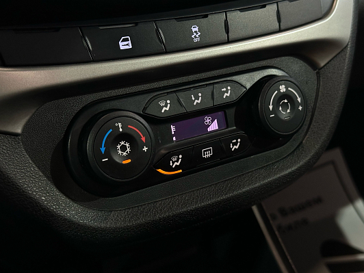 Lada (ВАЗ) Vesta Comfort, 2020 года, пробег 90000 км