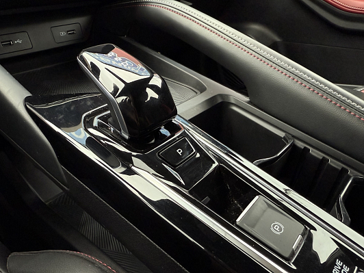 Geely Coolray Champion edition (Binyue Cool), 2023 года, пробег 33000 км