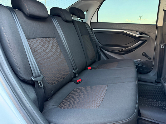 Lada (ВАЗ) Vesta Comfort, 2018 года, пробег 44900 км
