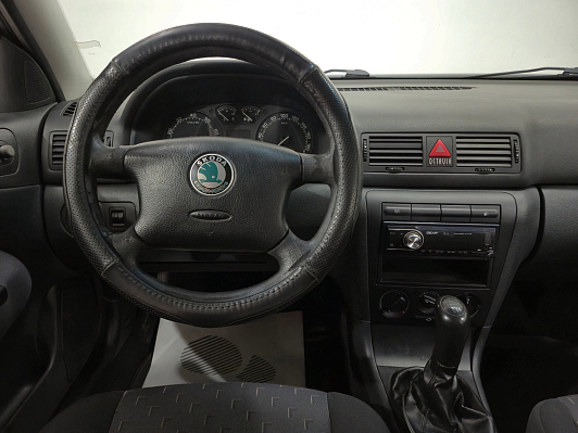 Skoda Octavia, 2008 года, пробег 357226 км