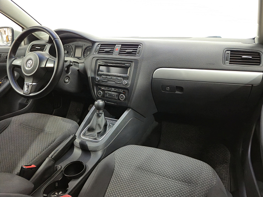 Volkswagen Jetta Comfortline, 2011 года, пробег 180000 км