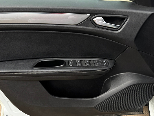 Renault Arkana Drive, 2021 года, пробег 50454 км