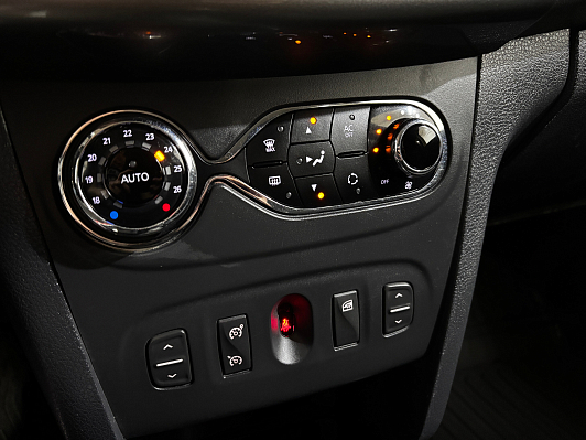 Renault Sandero, 2014 года, пробег 156831 км