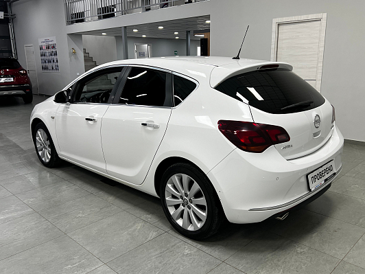 Opel Astra Cosmo, 2013 года, пробег 89800 км