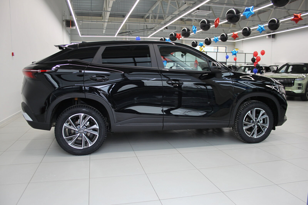 Omoda C5 Стиль (2025), черный