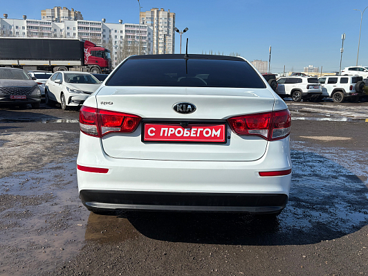 Kia Rio Luxe, 2015 года, пробег 169600 км