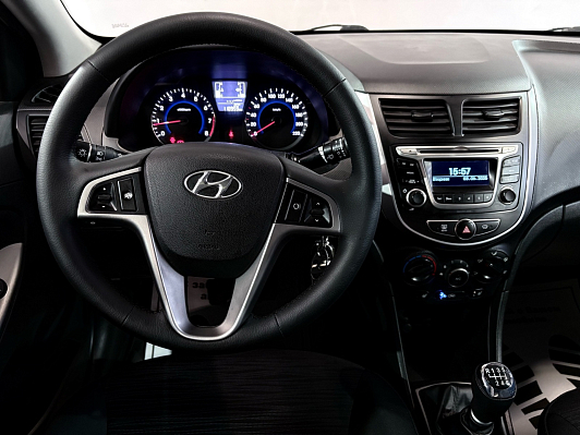 Hyundai Solaris Super Series-IV, 2015 года, пробег 119000 км