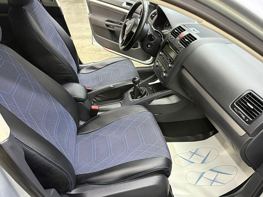 Volkswagen Jetta Trendline, 2010 года, пробег 123449 км