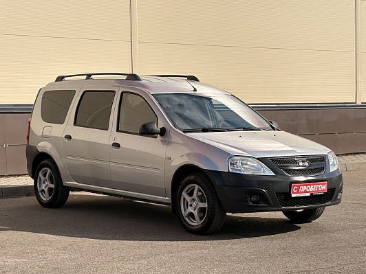 Lada (ВАЗ) Largus, 2014 года, пробег 242630 км