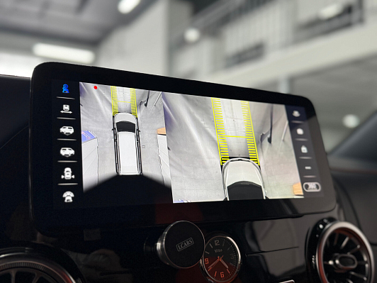 Mercedes-Benz V-Класс, 2023 года, пробег 28000 км