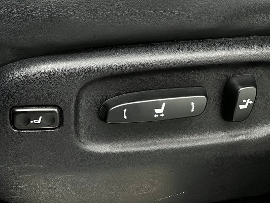 Lexus LX Sport Design 2, 2013 года, пробег 196691 км