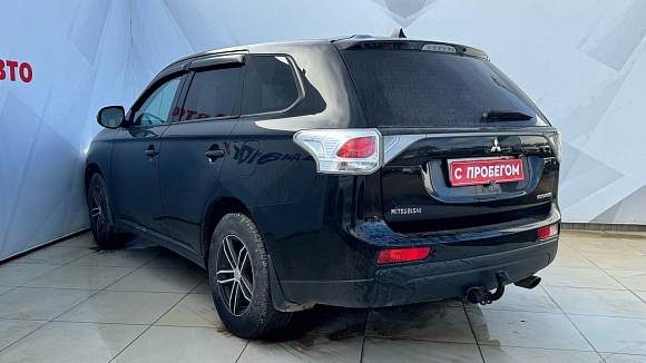 Mitsubishi Outlander Invite, 2012 года, пробег 207210 км