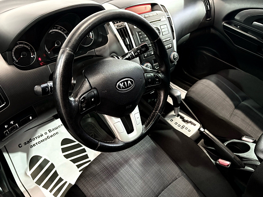 Kia Ceed Prestige, 2011 года, пробег 161000 км