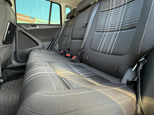 Volkswagen Tiguan, 2016 года, пробег 117000 км
