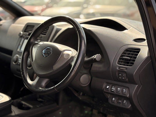 Nissan Leaf, 2014 года, пробег 173827 км
