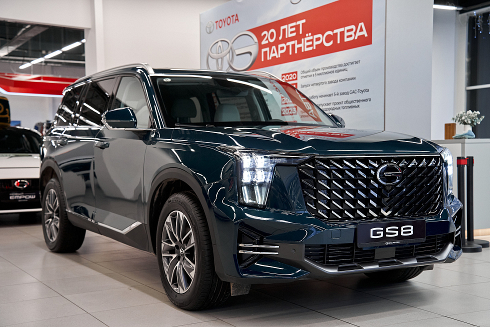 GAC GS8 GL (5 мест), серебряный