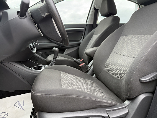 Lada (ВАЗ) Vesta Comfort Winter, 2020 года, пробег 44600 км