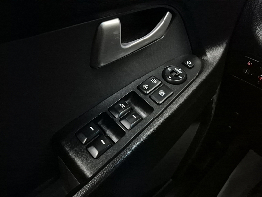 Kia Sportage Luxe, 2012 года, пробег 261568 км