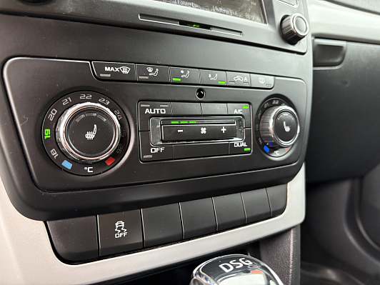 Skoda Yeti Elegance, 2013 года, пробег 206140 км