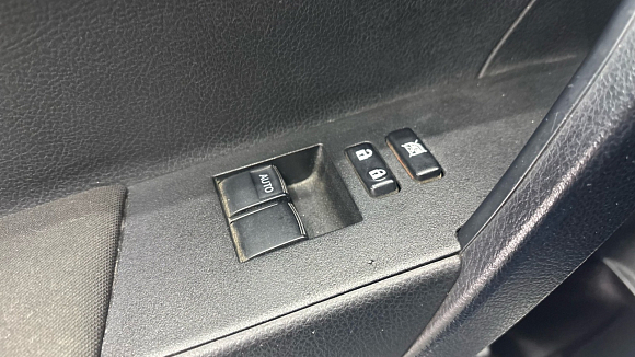 Toyota Corolla, 2013 года, пробег 142000 км