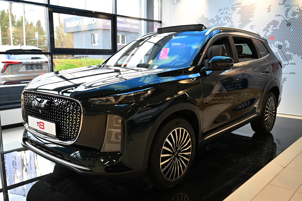 TENET T8 Ультра 4WD, зеленый