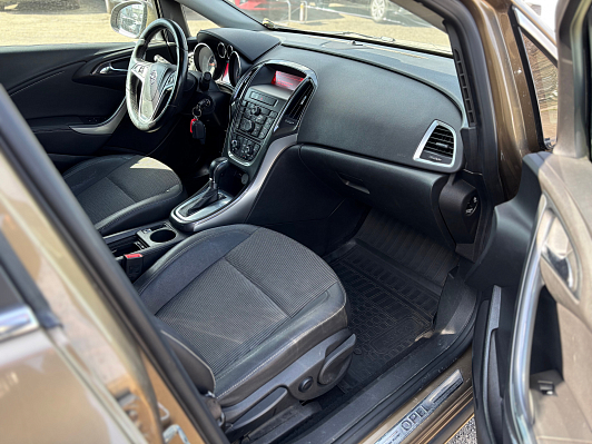 Opel Astra Cosmo, 2013 года, пробег 187564 км