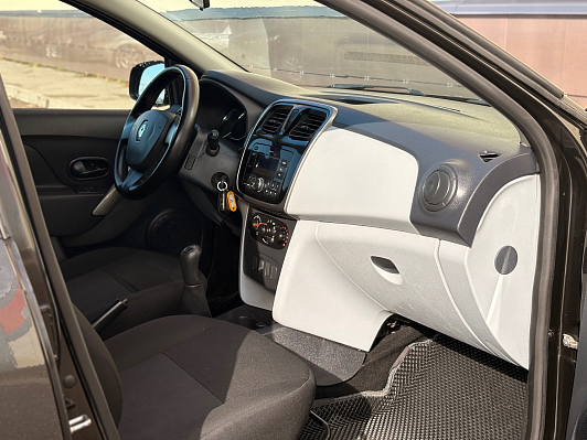 Renault Sandero Confort, 2014 года, пробег 132716 км