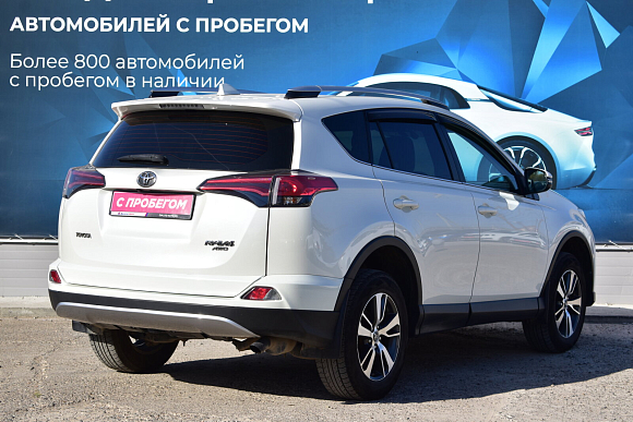 Toyota RAV4 Style, 2017 года, пробег 139263 км