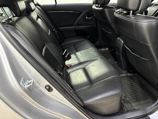 Toyota Avensis, 2011 года, пробег 338058 км