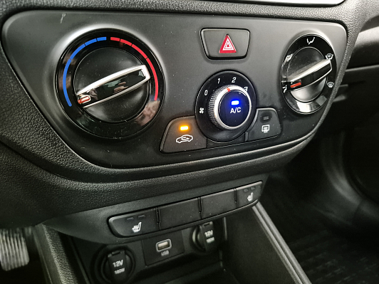 Hyundai Solaris Comfort, 2019 года, пробег 70331 км