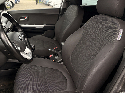 Kia Rio, 2013 года, пробег 197592 км