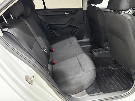 Skoda Rapid Style, 2018 года, пробег 157449 км