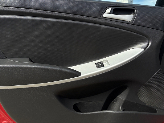 Hyundai Solaris Classic, 2013 года, пробег 190906 км