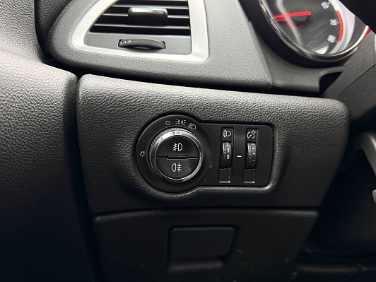 Opel Astra Cosmo, 2013 года, пробег 142563 км