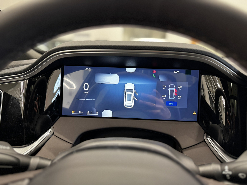 Geely Monjaro Full Moon (Xingyue L), белый