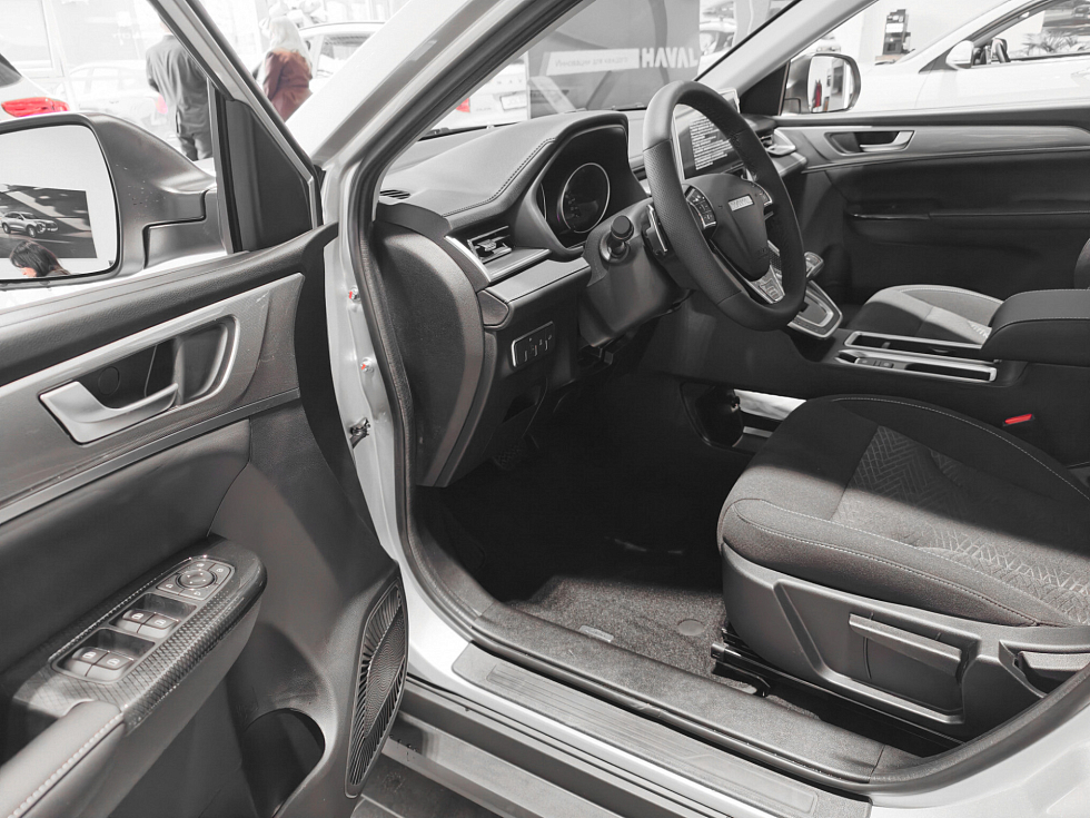 Haval M6 Оптимум, серый