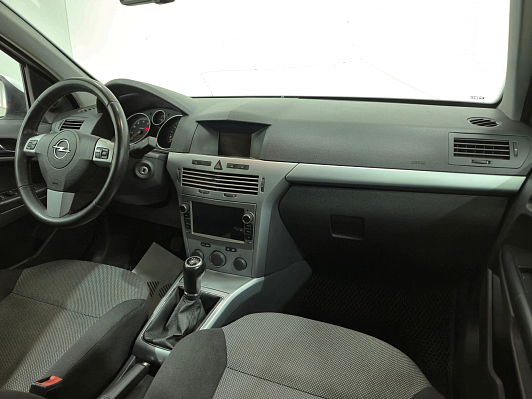 Opel Astra Enjoy, 2012 года, пробег 194367 км