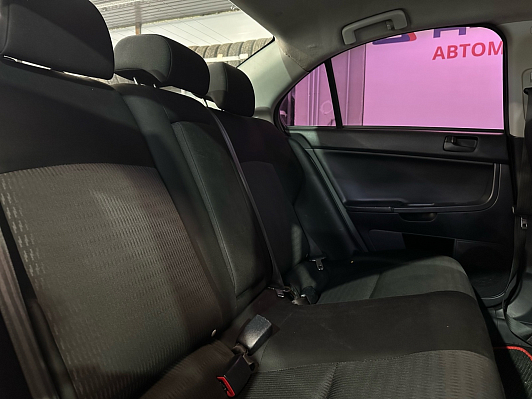 Mitsubishi Lancer Invite, 2012 года, пробег 225000 км