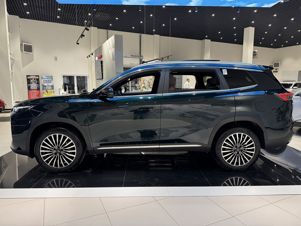 TENET T8 Ультра 4WD, зеленый