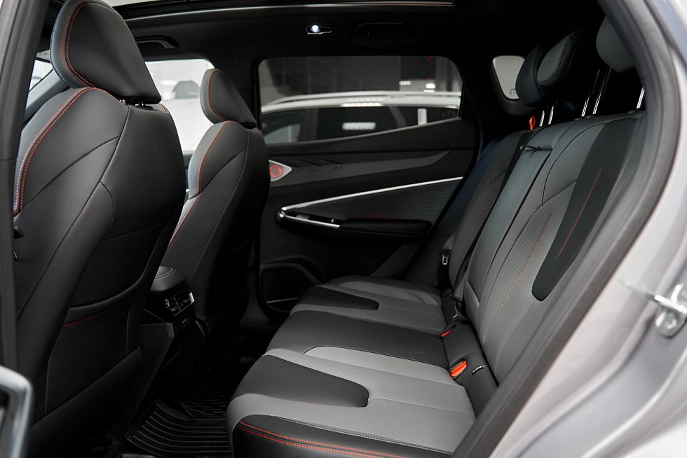 Geely Cityray Спорт, серебряный