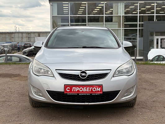 Opel Astra Enjoy, 2011 года, пробег 182000 км