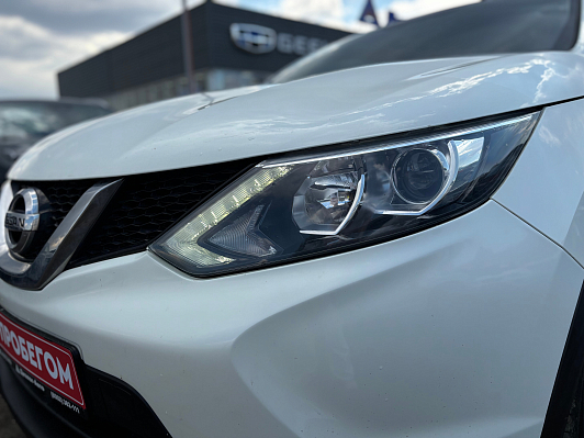 Nissan Qashqai SE+, 2017 года, пробег 124748 км